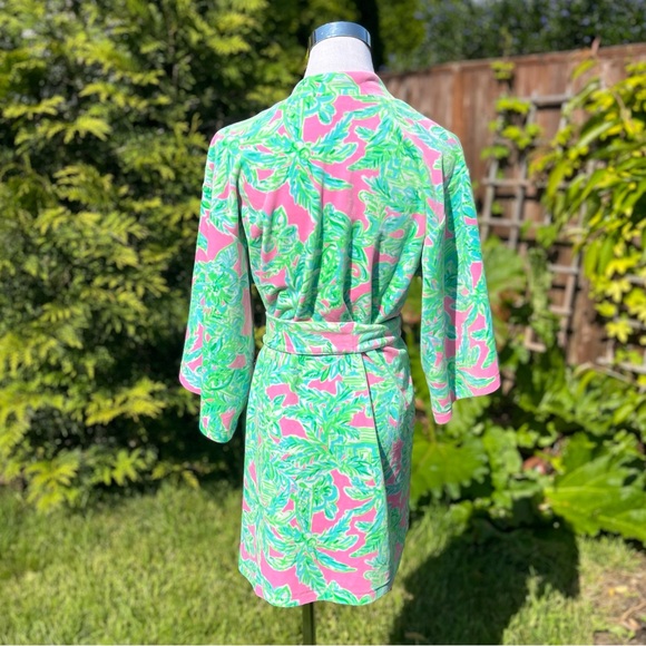 LILLY PULITZER Elaine Velour Robe Mandevilla B Pink Sand Paradise XXS/XS Kimono - Picture 3 of 10